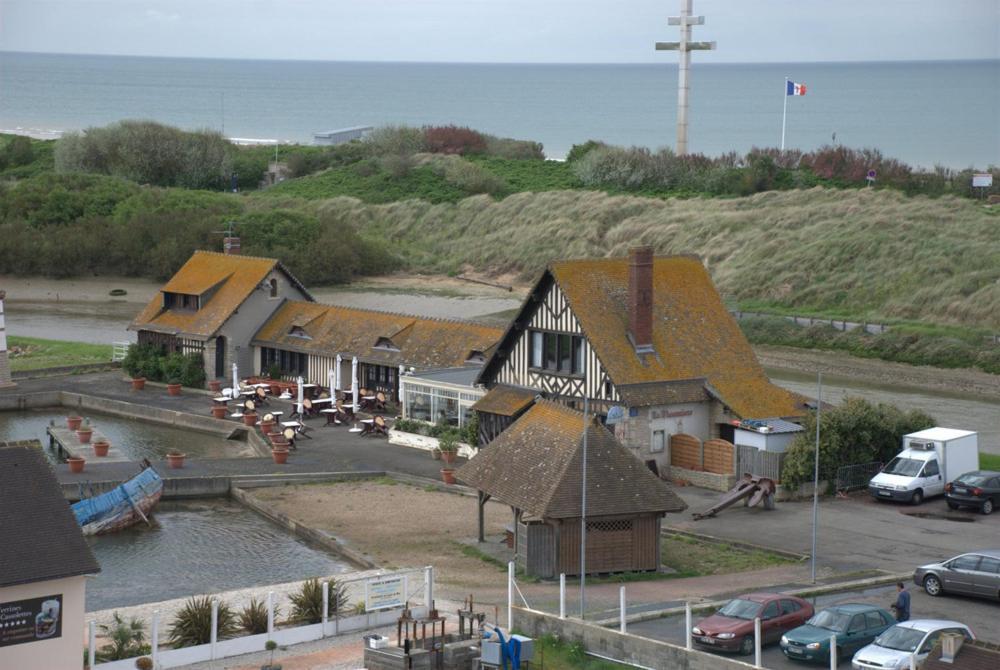 Vue Panoramique Apartment Courseulles-sur-Mer Luaran gambar