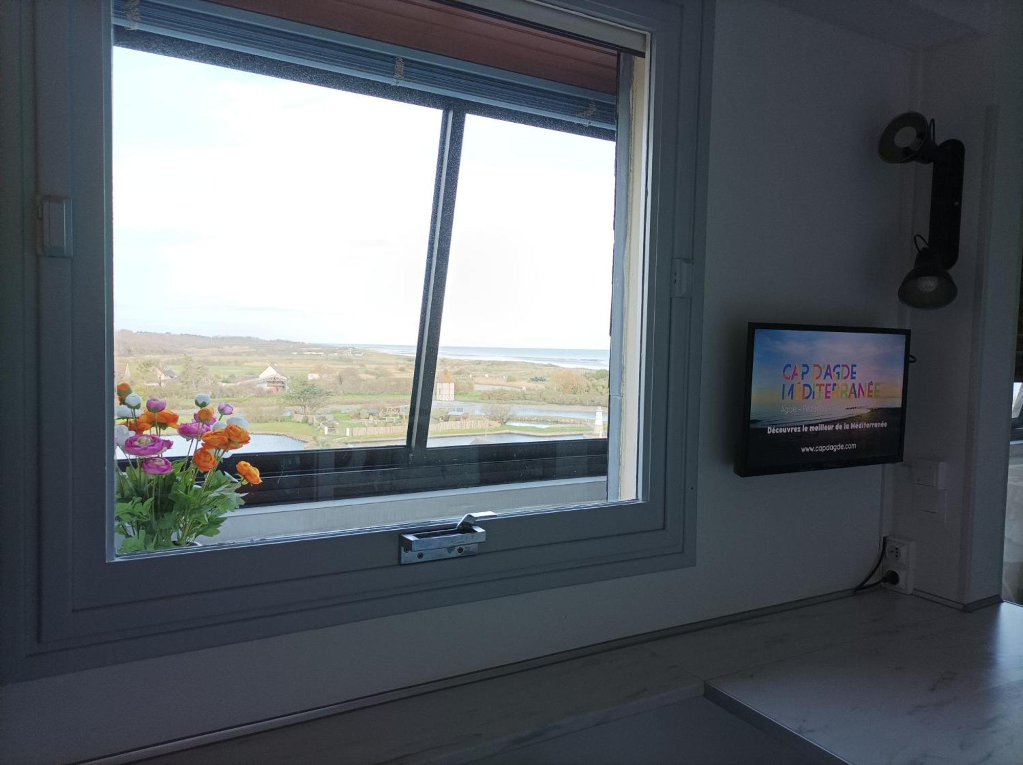 Vue Panoramique Apartment Courseulles-sur-Mer Luaran gambar